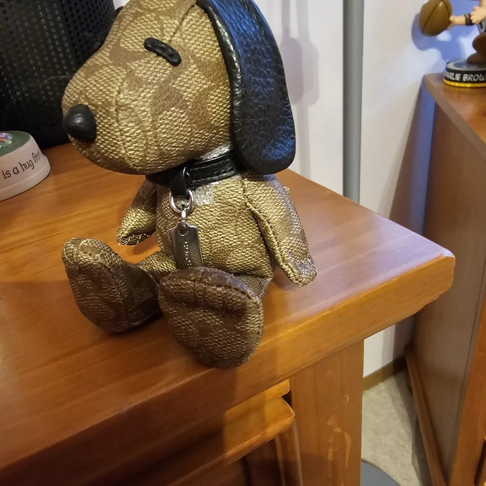 Coach Snoopy Leather Charm - Picture 2 of 10